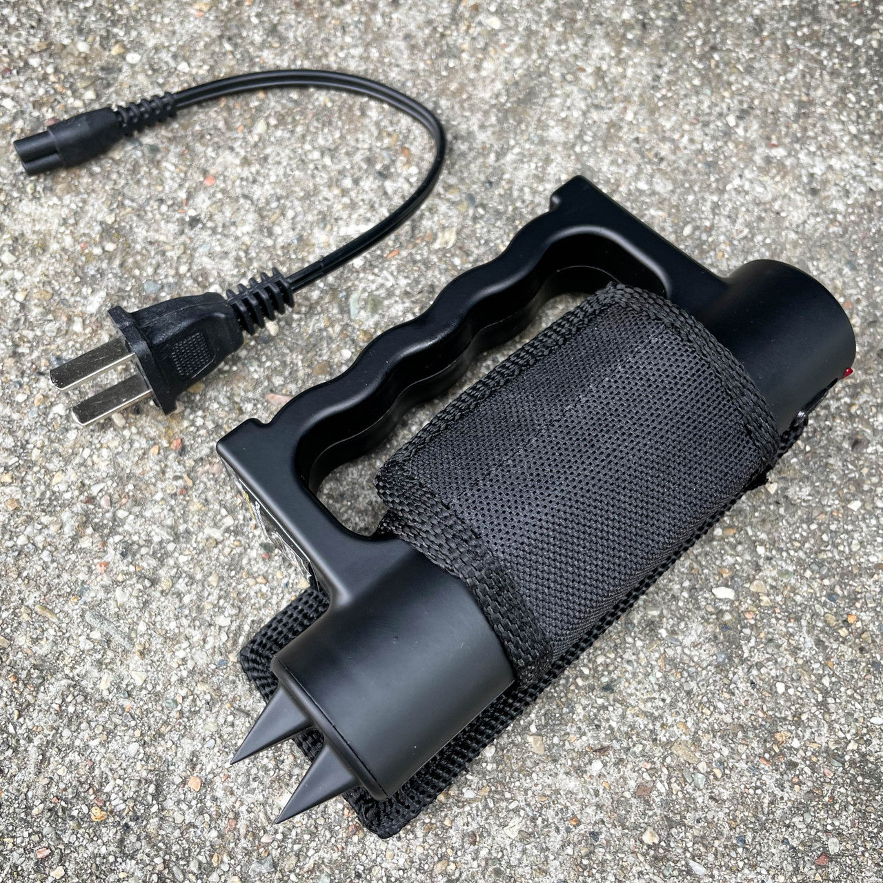 Double Down 23,000,000 Knuckle Stun Gun w/ Light Lifetime Warranty