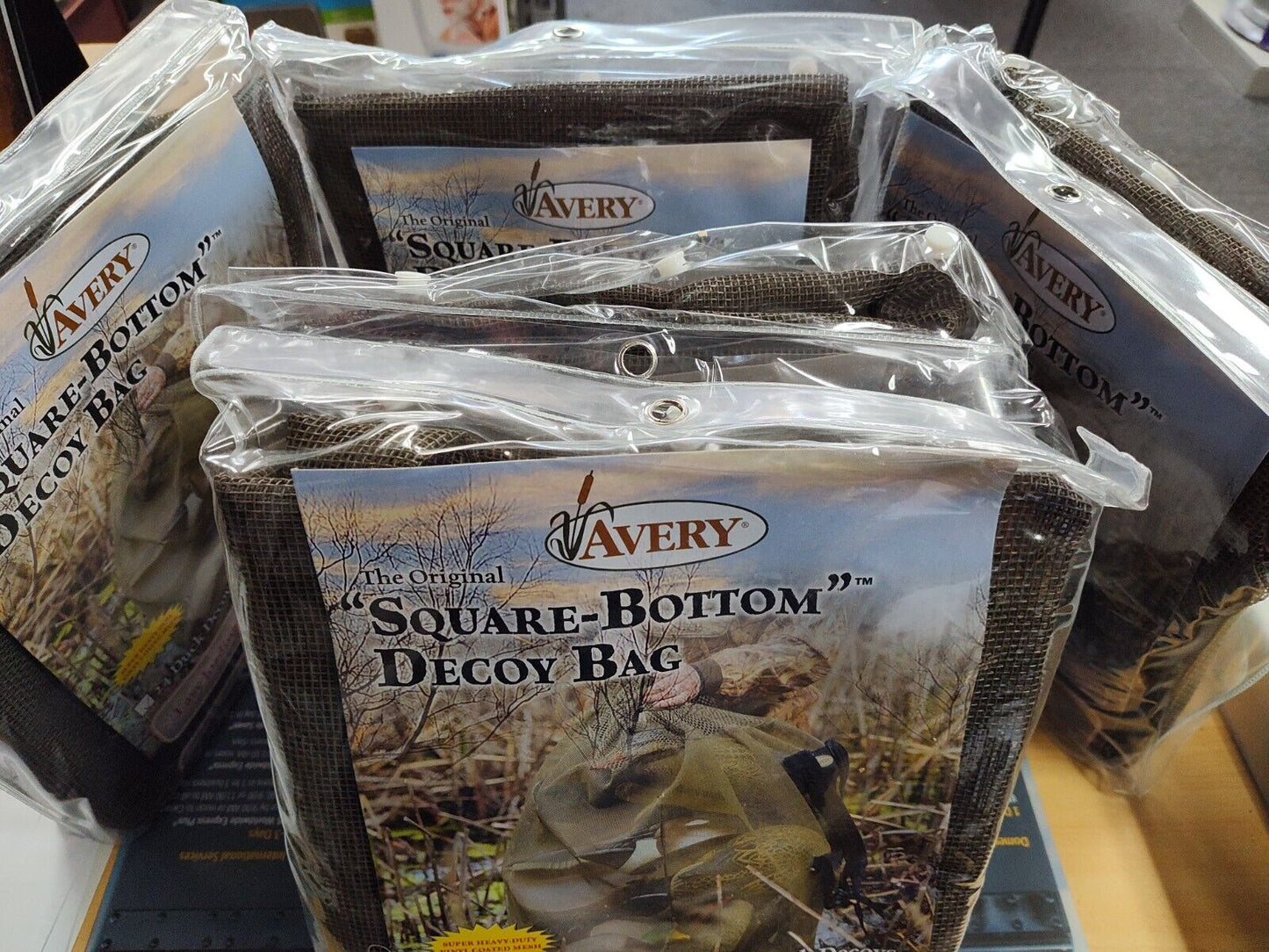 Avery Square Bottom Decoy Bag - 24 Decoys 00030