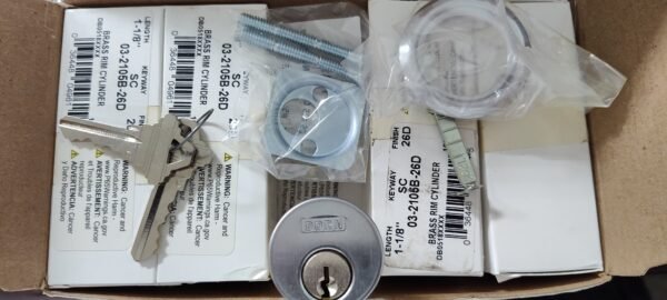 03 2105b 26d brass rim cylinder sc keyway 26d finish 1 1/8" (10 pak)