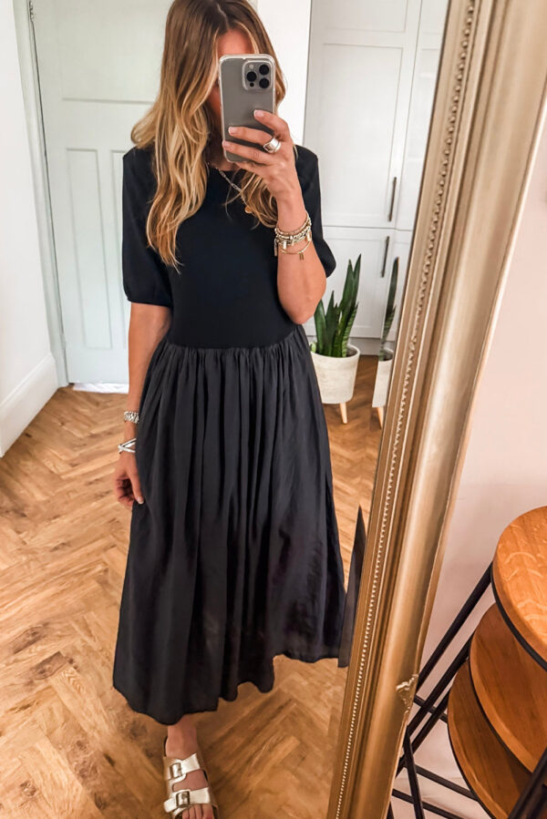 Black Short Sleeve Knit Top Patchwork Pleated Long Dress - Image 3