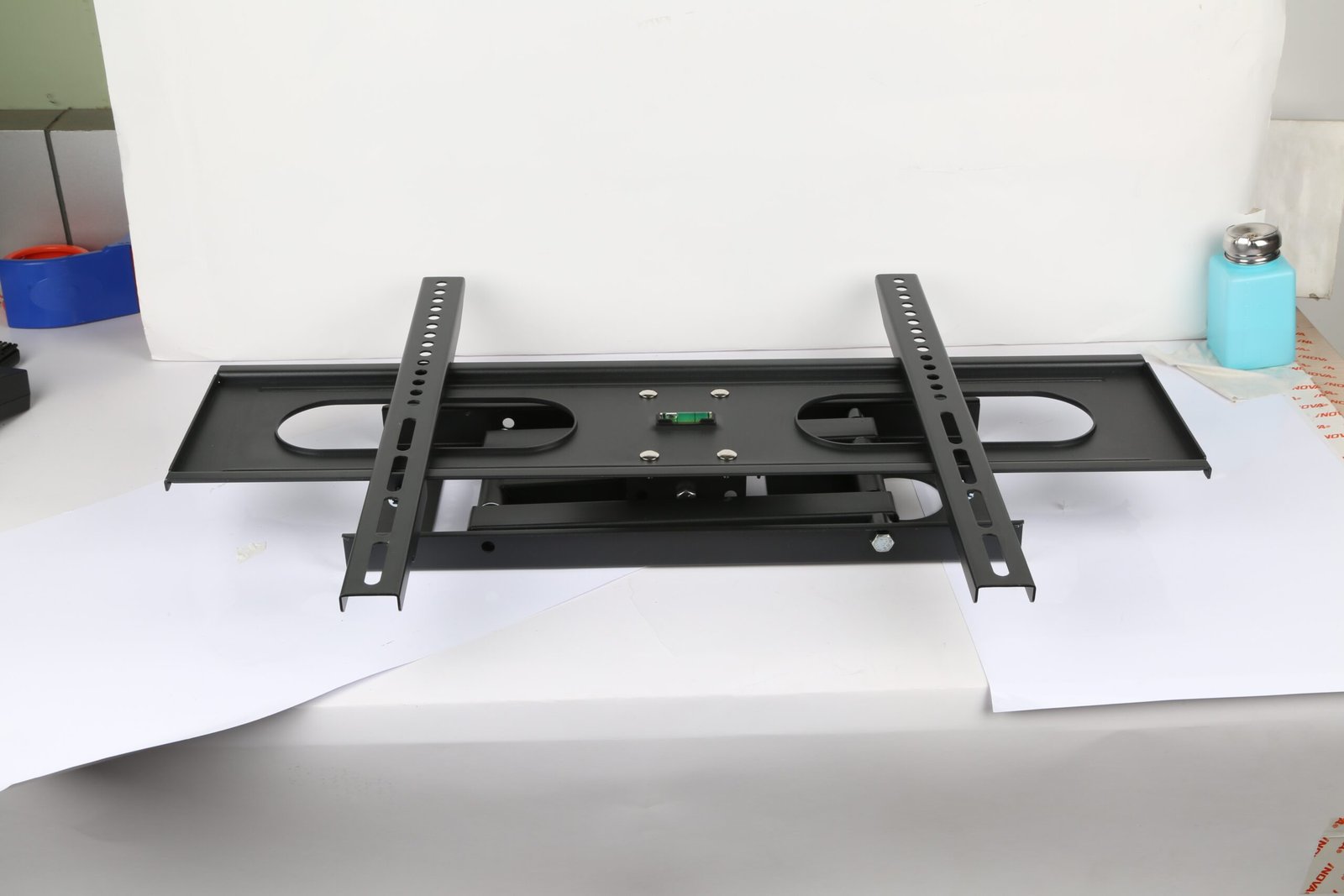 1Pc Full Motion TV Wall Mount Swivel Tilt TV Wall Rack Support 37in To 70in TV Wall Mount Max VESA Up To 600x400mm Holds Up To 99LBS - Image 10