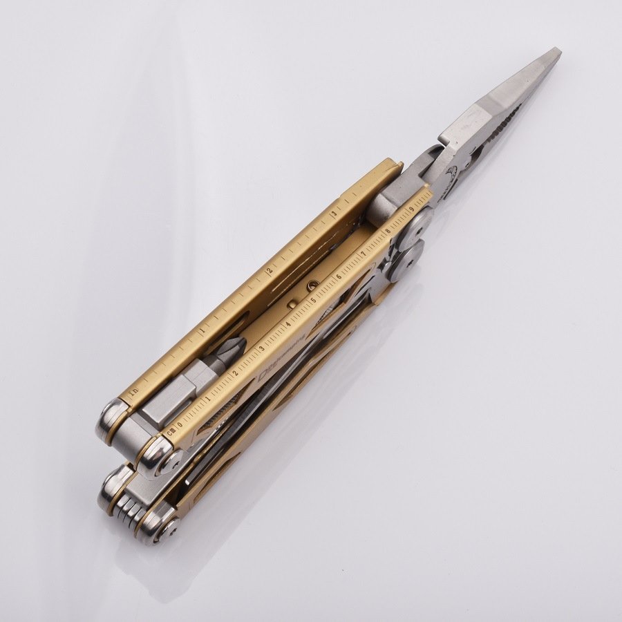 Manual Tool Multi-functional Outdoor Utility Knife - Image 2
